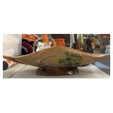 Roseville wincraft pattern centerpiece console