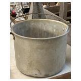 10? quart aluminum stock pan
