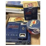 The Pepsi cooler telephone a Pepsi, AM/FM radio,