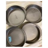 4 each Ekco Bakers Secret - 8" pans