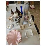 Porcelain vases, trinket boxes, & more, 18 pieces