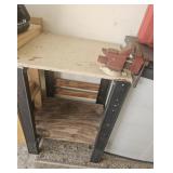 Work station with bench vise