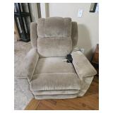 Beige lift chair