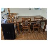 Kitchen table & 6 chairs with table covers