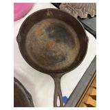 Lodge Cast Iron Skillet 8SK