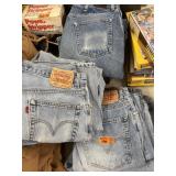 7 Pairs Jeans - Levi - 3 - 36x32 & 3 - 38x32, LL