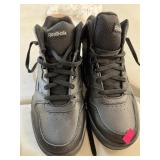 Reebok Walk-Hero Tennis Shoes Sz  8.5 never worn