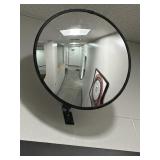 Large face mirror
