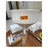 Ceramic scienctific funnel