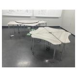 RM 211 8desks