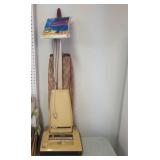 Hoover Concept One vacuum