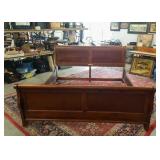 King size cherry finish sleigh bed - Hooker Mfg