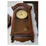Howard Miller battery operated  clock