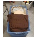 Tote of linens ( primarily sheets)