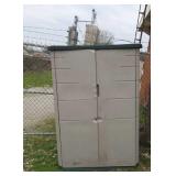 Rubbermaid outdoor storage unit