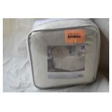 Ruffle Skirt Bedspread