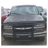 1996 CHEVROLET TAHOE SPORTS UTILITY BLACK