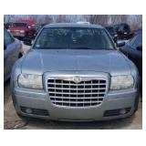2006 CHRYSLER 300 4 DOOR GOLD