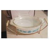 Pyrex covered casserole