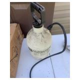 1 gallon sprayer