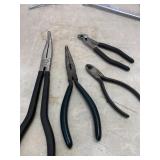 Craftsman 4 different style pliers