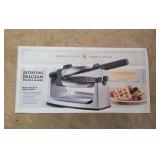 Rotating Belgian waffle maker