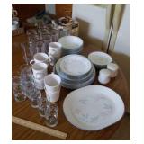 Corelle dinnerware  & tumbler set