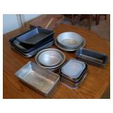 Bakeware group - 17 pieces