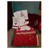 Christmas & holiday towel sets & storage box