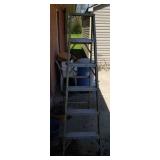 6 foot aluminum step ladder