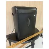 Small Personal Paper Shredder