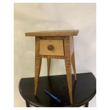 1-drawer doll nightstand
