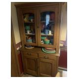 Oak set-back kitchen cabinet w/no contents