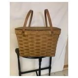 Double-handle picnic basket