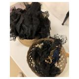 Hat box full black lace