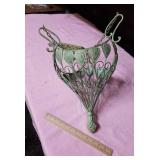 Iron hanging basket