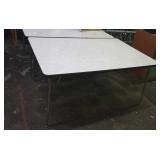 Heavy duty art table