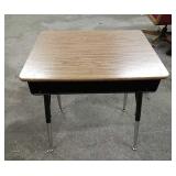 Adjustable school desk