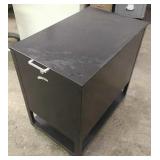 Metal cabinet