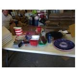 Picnic items & pet supplies