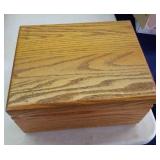 Oak storage box