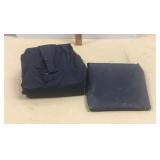 Coleman rain suit m/l with hanging case