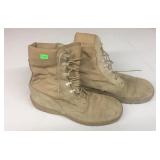 Army boots 10 1/2