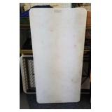 4 foot Lifetime table