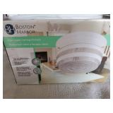 Boston Harbor 2 Bulb Clear & White Prismatic