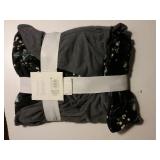 2 pc Cozy Pajama Set
SIZE :  SMALL