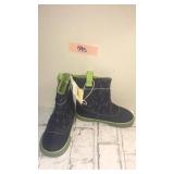 Toddler size 8 boots