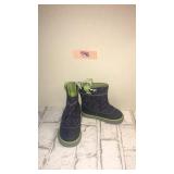 Toddler size 6 boots