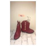 Toddler size 9 boots