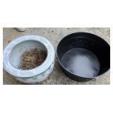 Flower Pot & Black Decor